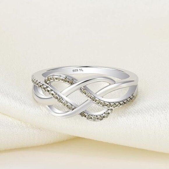 YL Celtic Knot Twisted Knot Ring Birthstone Infinity Rings - Peridot - August - Picture 5 of 6